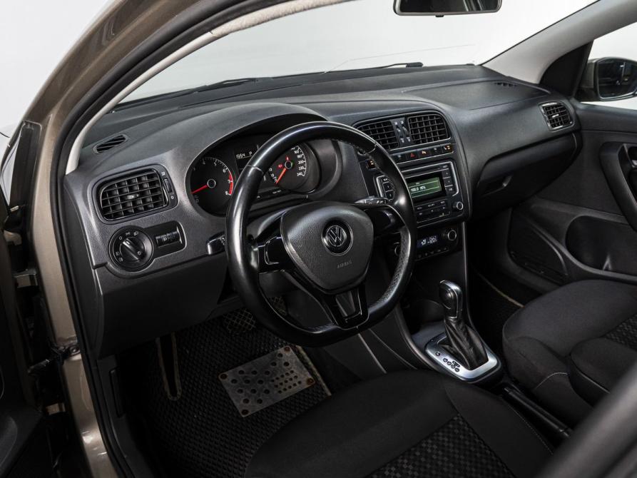 Volkswagen Polo V Рестайлинг Тюмень  - изображение 10