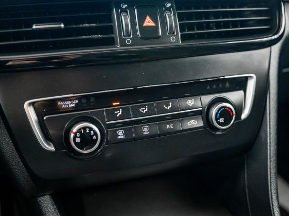 Kia Optima IV Рестайлинг с пробегом 2019 года, цена 2 120 000 рублей, 249866 км, седан, Автокод Объявления
