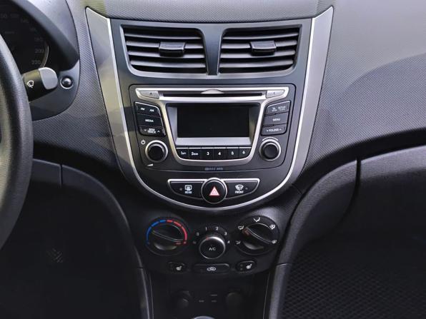 Hyundai Solaris I Рестайлинг с пробегом 2016 года, цена 873 000 рублей, 143726 км, седан, Автокод Объявления