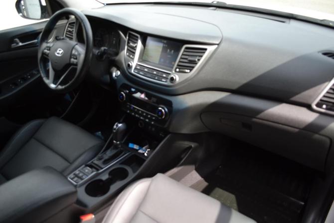 Hyundai Tucson III Рестайлинг с пробегом 2018 года, цена 2 330 000 рублей, 97200 км, внедорожник, Автокод Объявления