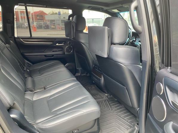 Lexus LX III Рестайлинг 2 с пробегом 2020 года, цена 8 900 000 рублей, 288000 км, внедорожник, Автокод Объявления