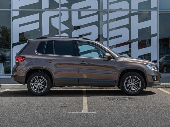 Volkswagen Tiguan I Рестайлинг с пробегом 2016 года, цена 1 590 000 рублей, 189725 км, внедорожник, Автокод Объявления