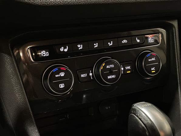 Volkswagen Tiguan II с пробегом 2018 года, цена 2 020 000 рублей, 122375 км, внедорожник, Автокод Объявления