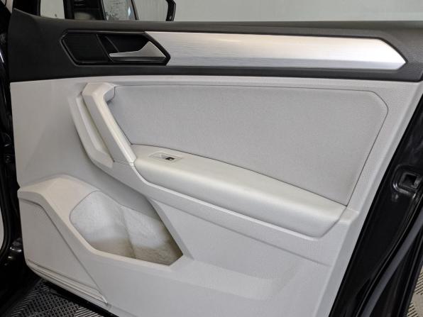 Volkswagen Tiguan II с пробегом 2017 года, цена 2 430 000 рублей, 114115 км, внедорожник, Автокод Объявления