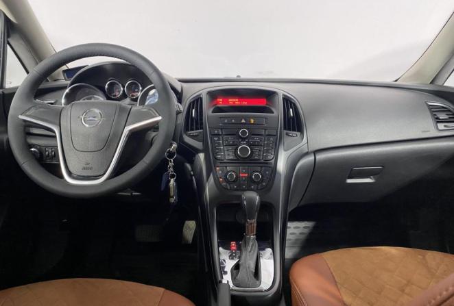 Opel Astra H Рестайлинг с пробегом 2011 года, цена 630 000 рублей, 253106 км, хэтчбек, Автокод Объявления