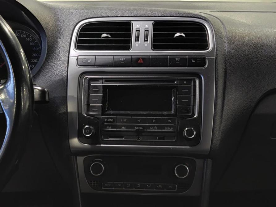 Volkswagen Polo V Рестайлинг Казань  - изображение 18