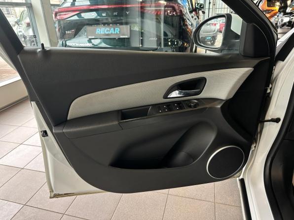 Chevrolet Cruze I Рестайлинг с пробегом 2014 года, цена 680 000 рублей, 227903 км, универсал, Автокод Объявления