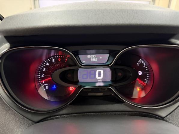 Renault Kaptur I с пробегом 2018 года, цена 1 650 000 рублей, 125870 км, внедорожник, Автокод Объявления