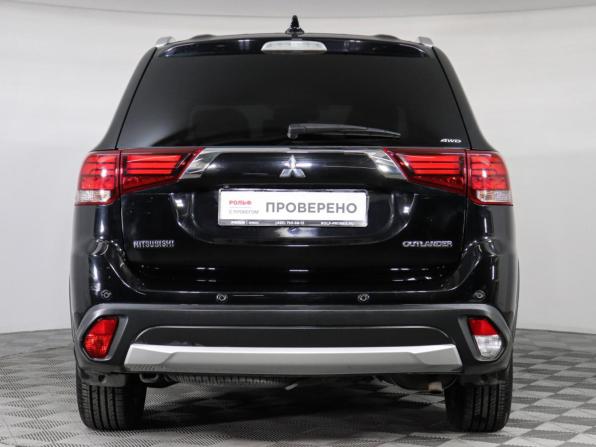 Mitsubishi Outlander III Рестайлинг 3 с пробегом 2018 года, цена 1 900 000 рублей, 173892 км, внедорожник, Автокод Объявления