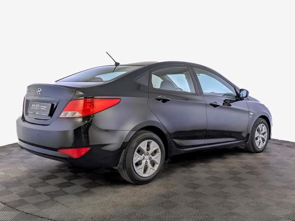 Hyundai Solaris I Рестайлинг с пробегом 2016 года, цена 885 000 рублей, 224809 км, седан, Автокод Объявления