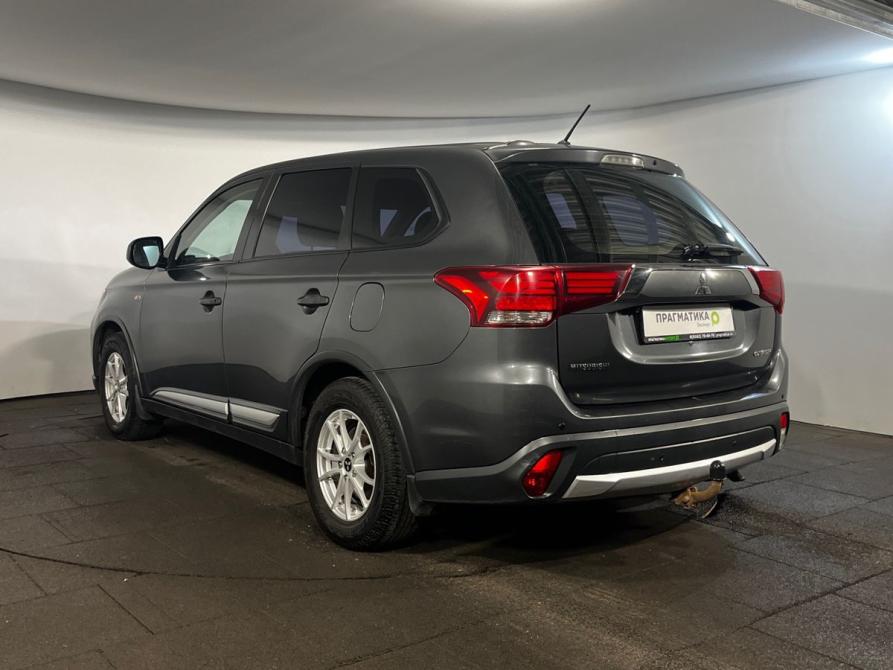 Mitsubishi Outlander III Рестайлинг 2 Великий Новгород  - изображение 4