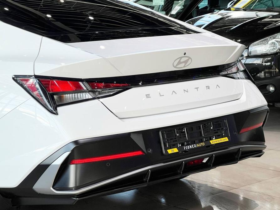 Hyundai Elantra VII (CN7) Рестайлинг Оренбург  - изображение 9