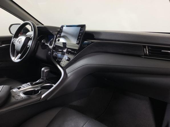 Toyota Camry VIII (XV70) Рестайлинг с пробегом 2021 года, цена 3 620 000 рублей, 66555 км, седан, Автокод Объявления
