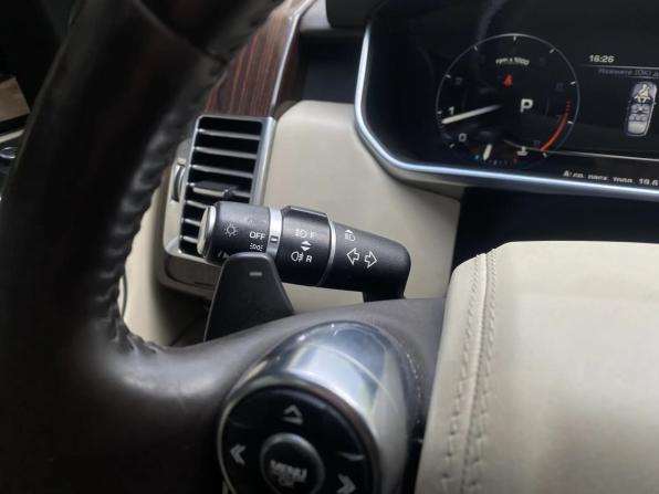 Land Rover Range Rover IV с пробегом 2013 года, цена 2 990 000 рублей, 210000 км, внедорожник, Автокод Объявления