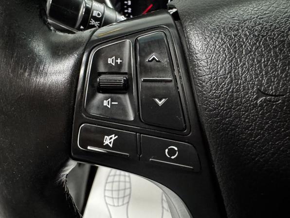 Kia Sorento II Рестайлинг с пробегом 2014 года, цена 1 599 000 рублей, 243094 км, внедорожник, Автокод Объявления