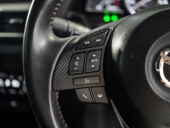 Mazda Axela III с пробегом 2014 года, цена 1 180 000 рублей, 140507 км, седан, Автокод Объявления