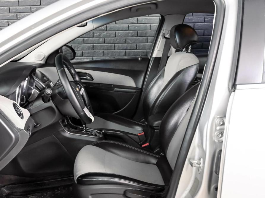 Chevrolet Cruze I Рестайлинг Екатеринбург  - изображение 9