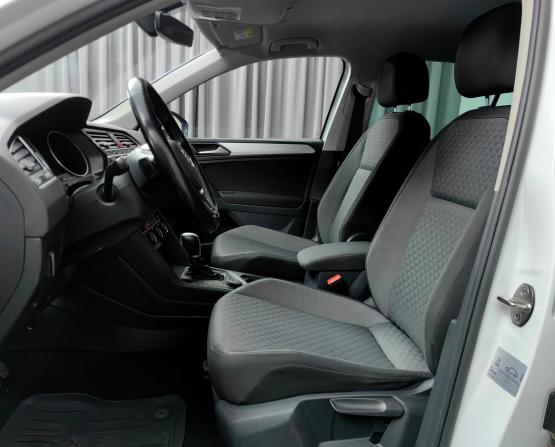 Volkswagen Tiguan II с пробегом 2018 года, цена 2 599 000 рублей, 135363 км, внедорожник, Автокод Объявления