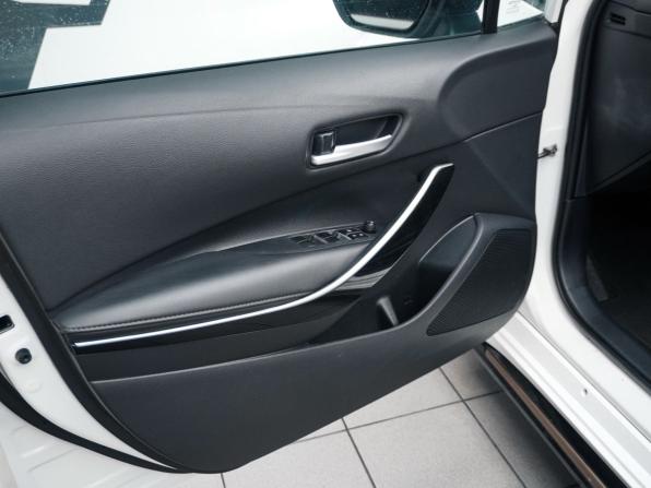 Toyota Corolla XII (E210) с пробегом 2021 года, цена 1 649 000 рублей, 83676 км, седан, Автокод Объявления