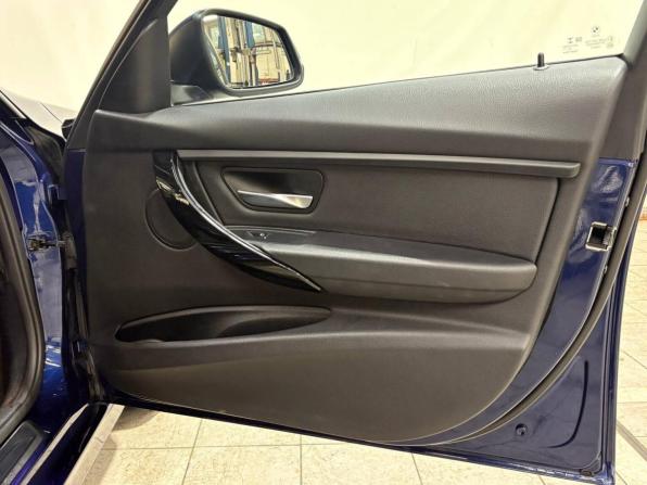 BMW 3 серии VI (F3x) Рестайлинг с пробегом 2017 года, цена 1 750 000 рублей, 124803 км, седан, Автокод Объявления