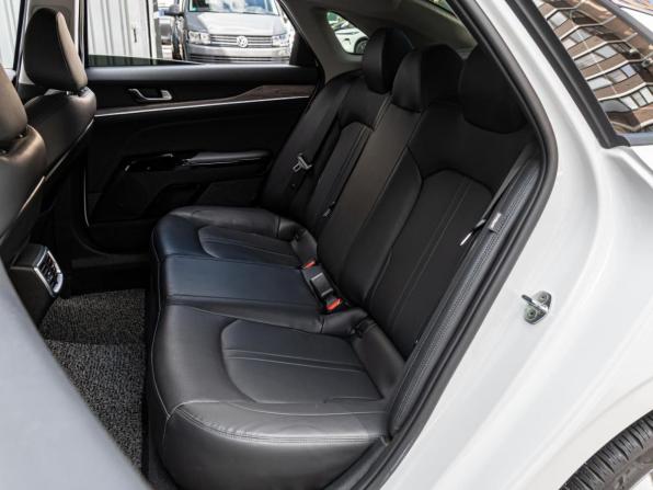 Kia K5 III с пробегом 2022 года, цена 3 180 000 рублей, 32903 км, седан, Автокод Объявления
