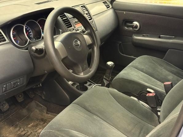 Nissan Tiida I Рестайлинг с пробегом 2011 года, цена 449 000 рублей, 330640 км, хэтчбек, Автокод Объявления