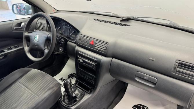 Skoda Octavia I (A4) Рестайлинг с пробегом 2002 года, цена 180 000 рублей, 270000 км, лифтбек, Автокод Объявления