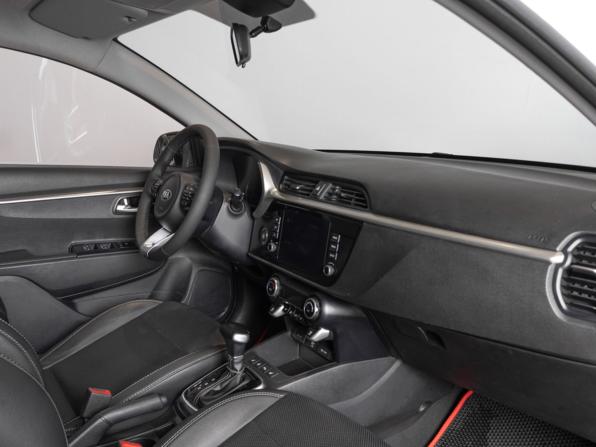 Kia Rio IV Рестайлинг с пробегом 2020 года, цена 1 674 254 рубля, 99269 км, седан, Автокод Объявления