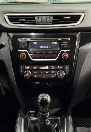 Nissan Qashqai II с пробегом 2017 года, цена 1 562 000 рублей, 179634 км, внедорожник, Автокод Объявления
