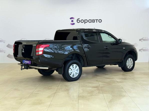 Mitsubishi L200 V с пробегом 2016 года, цена 1 575 000 рублей, 186975 км, offers.body_type.unknown, Автокод Объявления