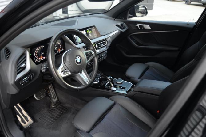 BMW 1 серии III (F40) с пробегом 2023 года, цена 3 200 000 рублей, 17304 км, хэтчбек, Автокод Объявления