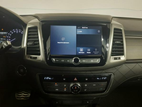 SsangYong Rexton IV с пробегом 2018 года, цена 2 240 000 рублей, 236904 км, внедорожник, Автокод Объявления