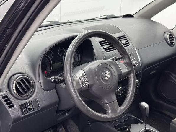 Suzuki SX4 I (Classic) Рестайлинг с пробегом 2010 года, цена 1 060 000 рублей, 75874 км, хэтчбек, Автокод Объявления