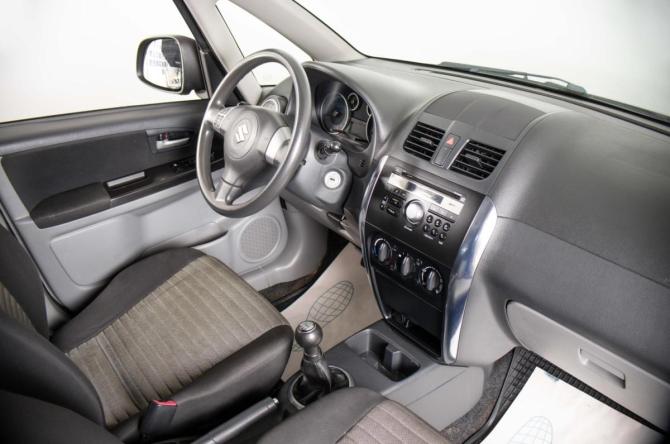 Suzuki SX4 I (Classic) Рестайлинг с пробегом 2013 года, цена 919 000 рублей, 137523 км, хэтчбек, Автокод Объявления