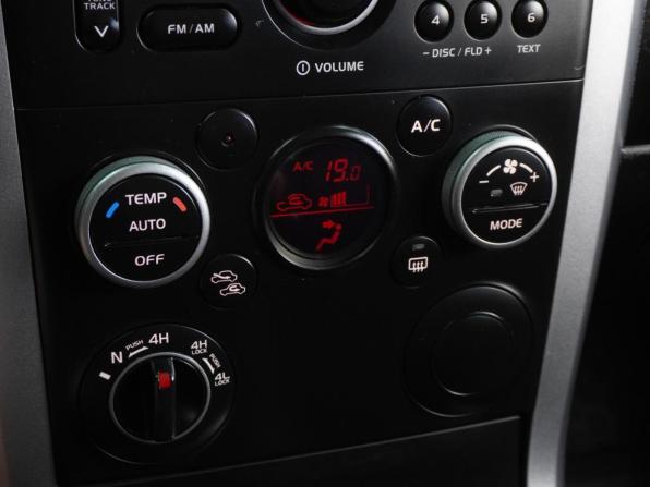 Suzuki Grand Vitara II Рестайлинг с пробегом 2010 года, цена 975 000 рублей, 162463 км, внедорожник, Автокод Объявления