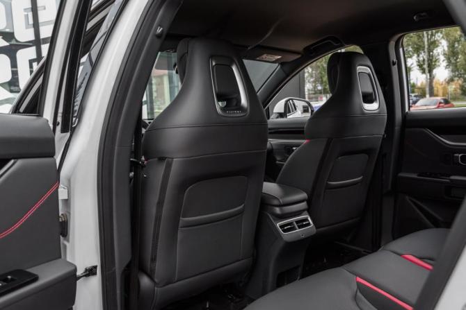 JETOUR DASHING I с пробегом 2024 года, цена 2 099 000 рублей, 4692 км, внедорожник, Автокод Объявления