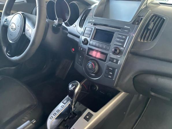 Kia Forte I с пробегом 2009 года, цена 585 000 рублей, 239000 км, седан, Автокод Объявления