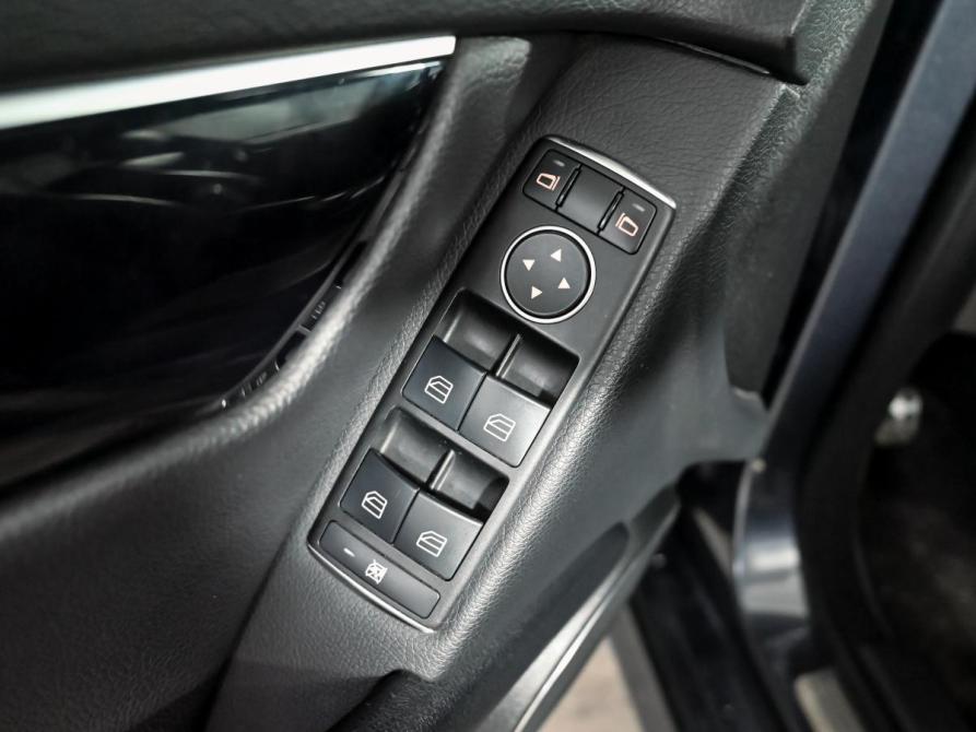 Mercedes-Benz C-Класс III (W204) Рестайлинг Екатеринбург  - изображение 13