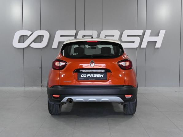 Renault Kaptur I с пробегом 2019 года, цена 1 529 000 рублей, 61004 км, внедорожник, Автокод Объявления