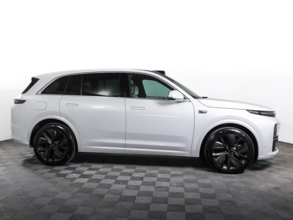 Li Auto (Lixiang) L7 I с пробегом 2023 года, цена 5 690 000 рублей, 29257 км, внедорожник, Автокод Объявления
