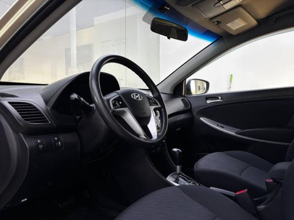 Hyundai Solaris I с пробегом 2014 года, цена 760 000 рублей, 173300 км, седан, Автокод Объявления