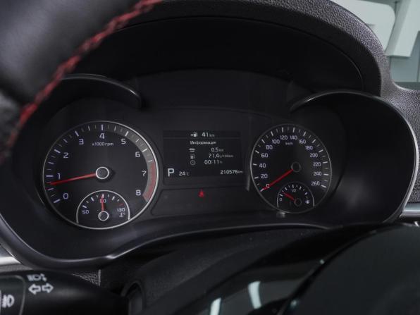 Kia Optima IV Рестайлинг с пробегом 2018 года, цена 1 499 000 рублей, 210576 км, седан, Автокод Объявления