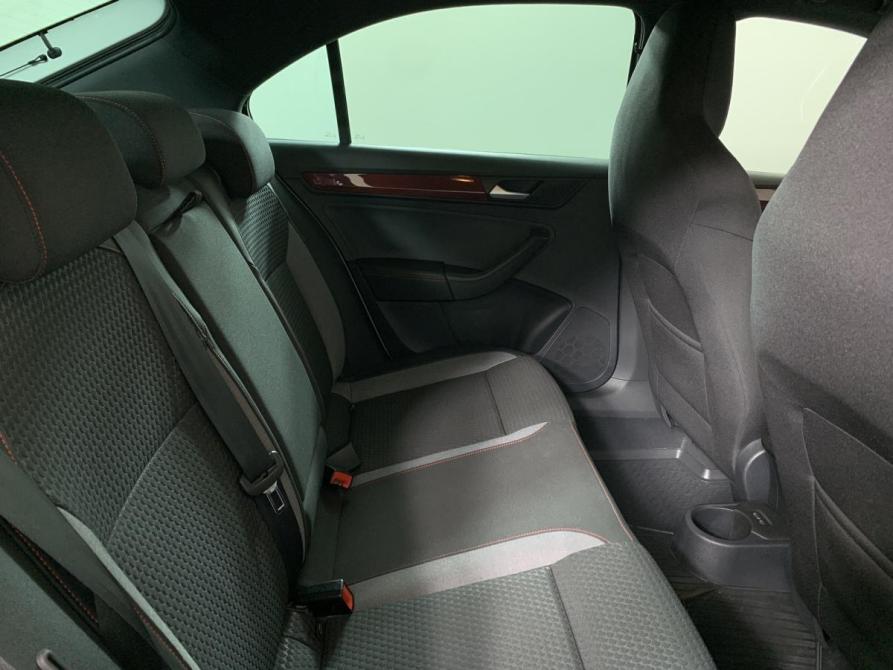 Volkswagen Polo VI Москва  - изображение 17