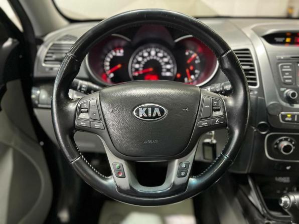 Kia Sorento II Рестайлинг с пробегом 2014 года, цена 1 400 000 рублей, 135140 км, внедорожник, Автокод Объявления