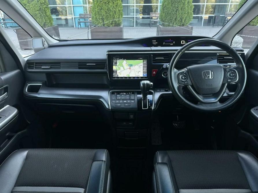 Honda Stepwgn V Рестайлинг Уфа  - изображение 11