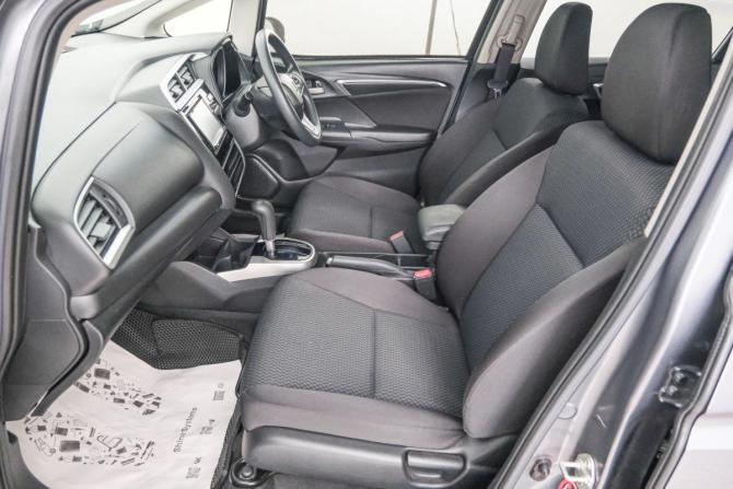 Honda Fit III Рестайлинг с пробегом 2019 года, цена 1 349 000 рублей, 127000 км, хэтчбек, Автокод Объявления