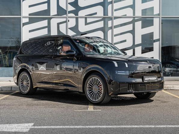 Lynk &amp; Co 900 с пробегом 2025 года, цена 9 380 000 рублей, 37 км, внедорожник, Автокод Объявления
