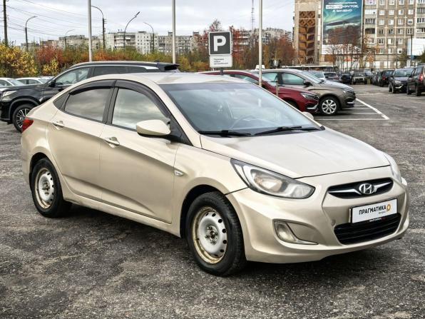 Hyundai Solaris I с пробегом 2011 года, цена 560 000 рублей, 221909 км, седан, Автокод Объявления