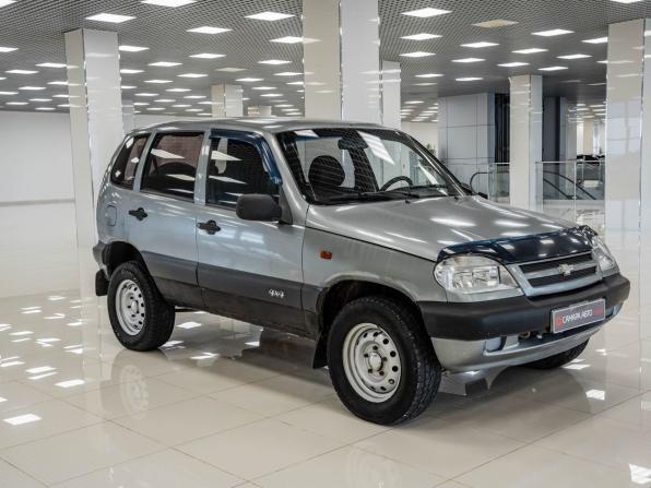 Chevrolet Niva I с пробегом 2006 года, цена 214 000 рублей, 151950 км, внедорожник, Автокод Объявления