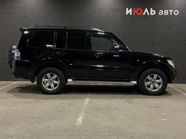Mitsubishi Pajero IV Рестайлинг 1 с пробегом 2012 года, цена 2 200 000 рублей, 216518 км, внедорожник, Автокод Объявления